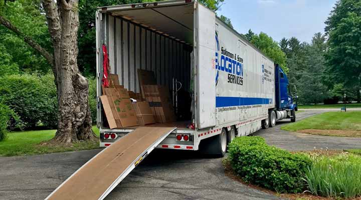 Solomon & Sons Moving Truck 18-wheeler